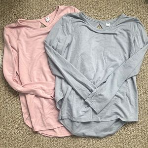 Old Navy active key hole back Longsleeves
